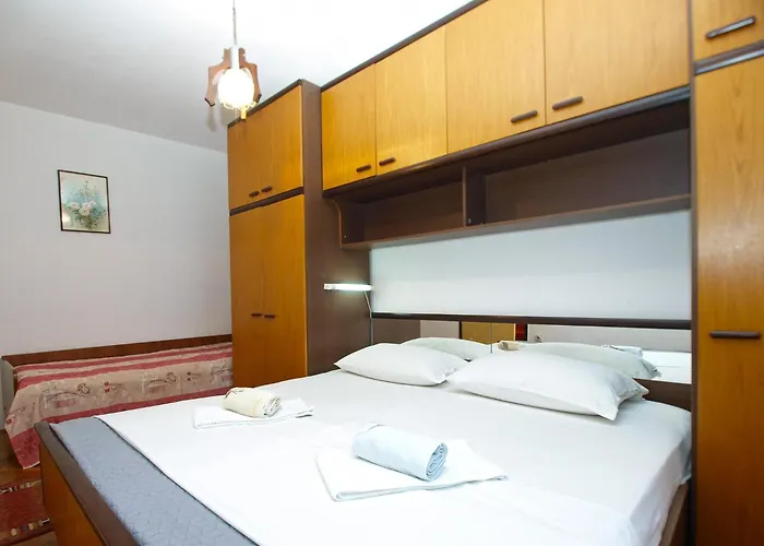 Apartments Branko 1348
