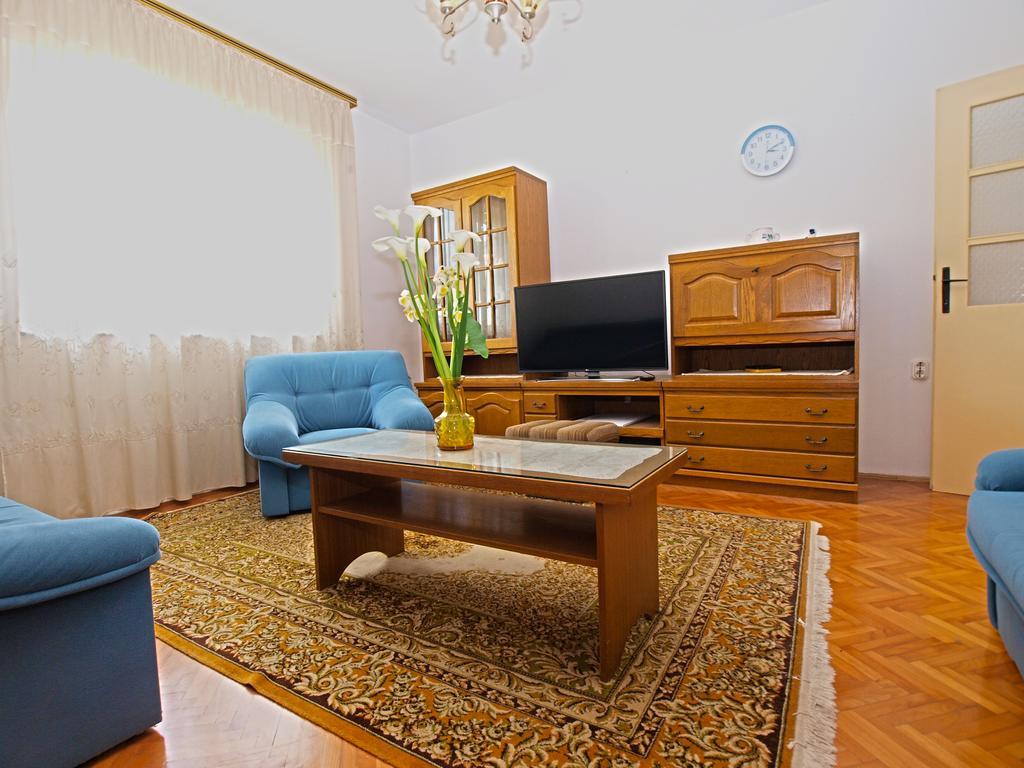Apartman Branko 1348 *